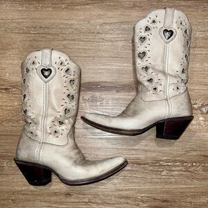 Durango | Durango Cream Heart Cutout Heeled Boots